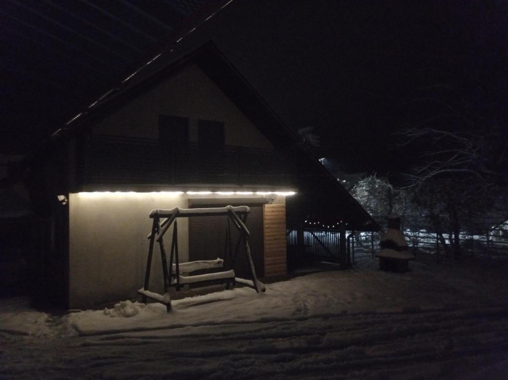 Domek Gniewoszowka Rymanów Exteriér fotografie